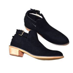 Avanti Black Suede Ankle Booties Almond Toe Short Cowboy boots Size 7